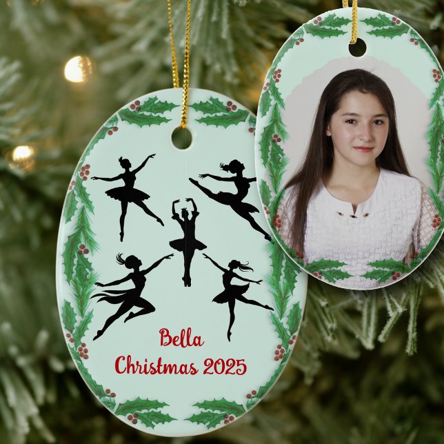 Adorno De Cerámica Christmas Greenery Dancer Ballet Photo Ornament (Subido por el creador)