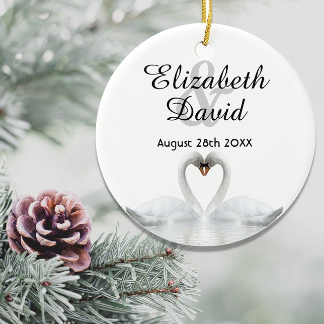 Adorno De Cerámica Cisnes blancos enamorados de nombres boda (Subido por el creador)