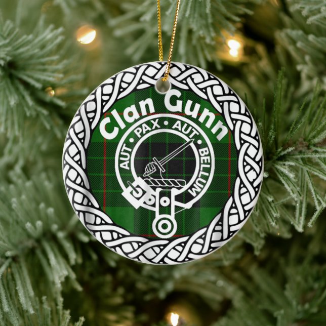 Adorno De Cerámica Clan escocés Gunn Tartán y Escudo (Árbol)
