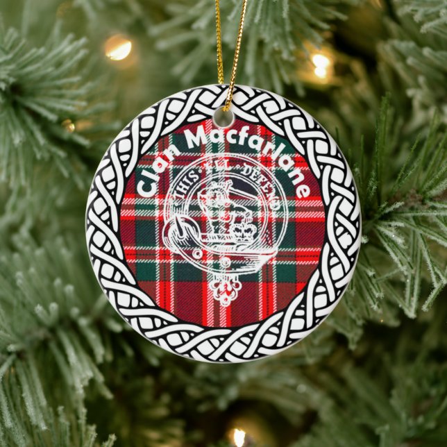 Adorno De Cerámica Clan escocés Macfarlane Tartán y Escudo (Árbol)
