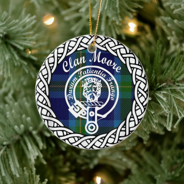 Adorno De Cerámica Clan escocés Moore Tartán y Escudo (Árbol)