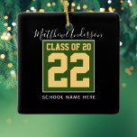 Adorno De Cerámica Clase de 2023 Modern Green Black & Gold Graduation<br><div class="desc">Clase de felicitaciones de 2023</div>