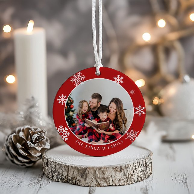 Adorno De Cerámica Classic Red Snowflake Family Photo Ornament (Subido por el creador)