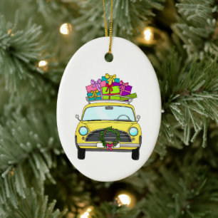 Adorno De Cerámica Coche amarillo con regalos de Navidades