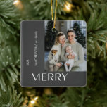 Adorno De Cerámica Collage de fotos de Feliz Navidad de la Primera Fa<br><div class="desc">¡Que la primera Navidad de tu familia se convierta en realidad con el Ornamento de Árbol de Feliz Collage de fotos de Navidad Moderno de la Primera Familia de Navidad! Esta decoración elegante y personal es la forma perfecta de conmemorar tu primera temporada de vacaciones en familia. Con cuatro fotos...</div>