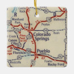 Adorno De Cerámica Colorado Springs CO Vintage Map<br><div class="desc">Ornamento de Navidad Colorado Springs Colorado y Pueblo CO hecho con mapa de 1955.</div>