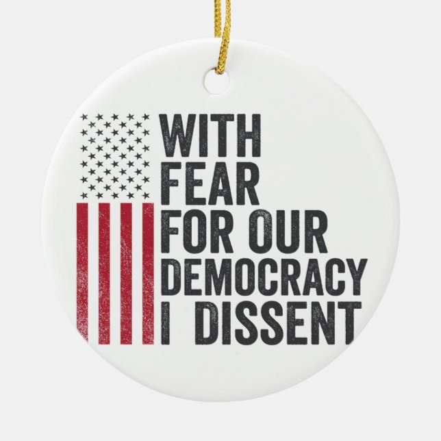 Adorno De Cerámica Con miedo por nuestra democracia, no soy norteamer (Frente)