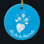 Adorno De Cerámica Corazón azul portugués romántico<br><div class="desc">Este corazón romántico folclórico azul portugués con flores está inspirado en la antigua tradición femenina portuguesa de coser y bordar pañuelos para sus novios o novios potenciales con corazones y flores. Es perfecto para el Día de San Valentín, pero también para todas las ocasiones, quieres celebrar el amor, el amor...</div>