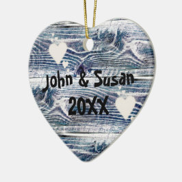 Adorno De Cerámica Corazones en la madera, saludos de las estaciones