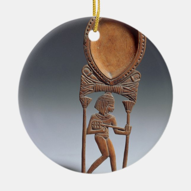 Adorno De Cerámica Cuchara cosmética con una figura de un lutenist, (Frente)