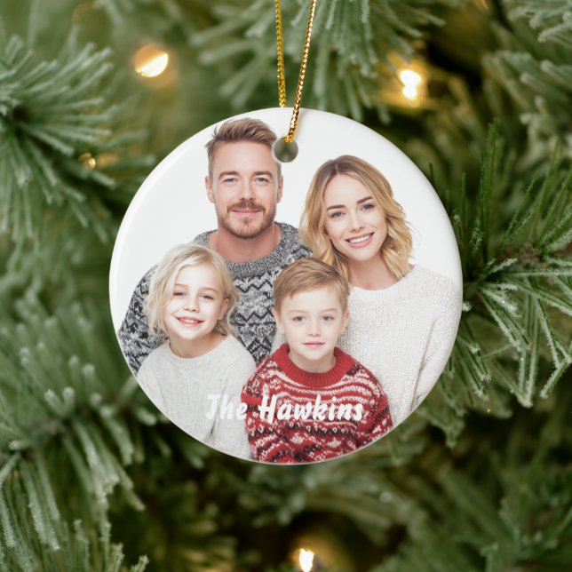 Adorno De Cerámica Custom Photo Ornament for Families | Family Name (Árbol)