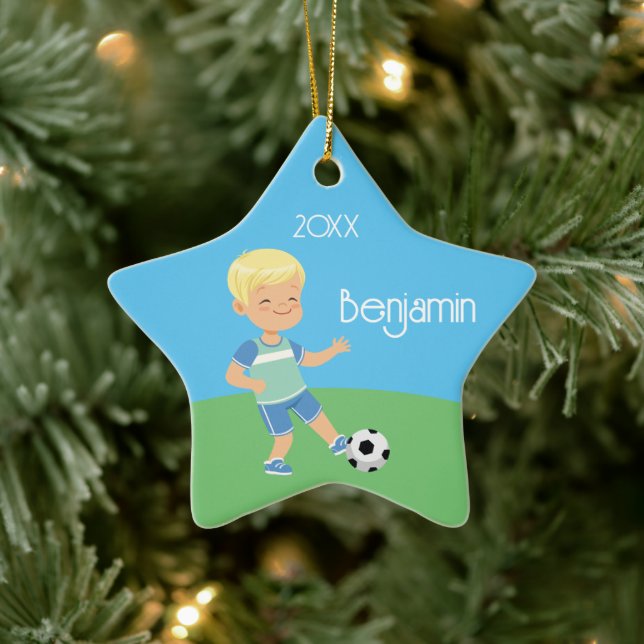 Adorno De Cerámica Cute Blonde Boy Soccer Personalized Christmas (Árbol)