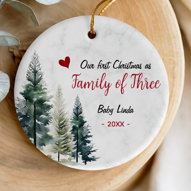 Adorno De Cerámica Cute first Christmas as Family of Three red heart (Subido por el creador)