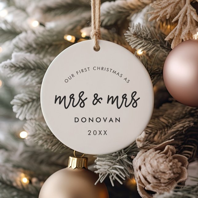 Adorno De Cerámica Cute nuestra primera Navidad como señora y señora  (Subido por el creador)