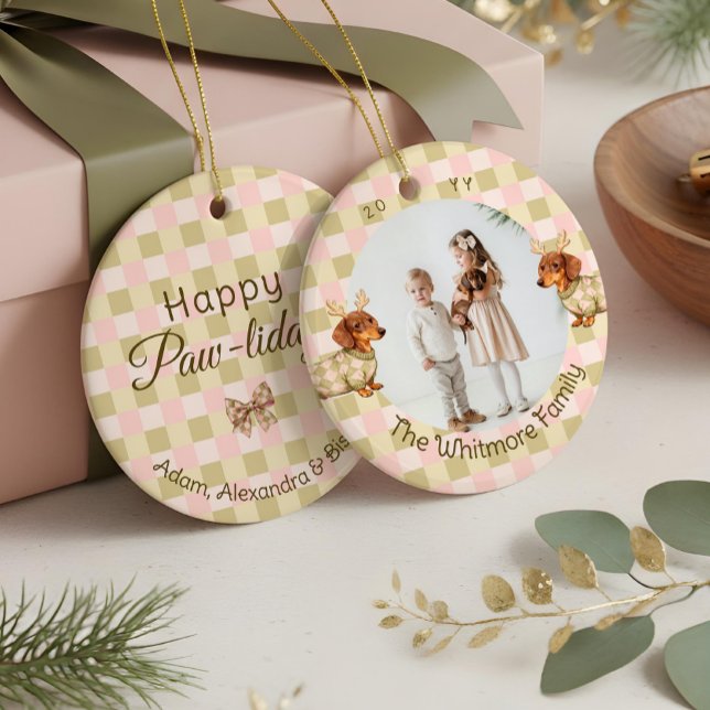 Adorno De Cerámica Dachshund Dog Christmas Checkered Sweater Photo (Dachshund Dog Christmas Checkered Sweater Photo Ceramic Ornament)