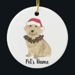 Adorno De Cerámica Dachshund personalizado (largo haitiano, crema)<br><div class="desc">Haz la lista de este año con un adorno personalizado de tu pequeño y favorito duende crema dachshund! Para los regalos más dulces,  ¡emparejételos con una impresión de arte equivalente u otro artículo de mi colección!</div>