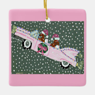 Adorno De Cerámica Dachshunds en Navidad en un convertible rosa