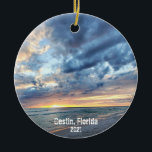 Adorno De Cerámica Destin Beach Personalizado Tus propias fotos a dos<br><div class="desc">Si has viajado a la playa de Destin en Florida este año, te gustará recordar el viaje con este único personalizado Navidad de viajes de recuerdo con dos de tus propias fotos. Fácil de personalizar con su propia foto de la playa de Destin y fecha de viaje en la parte...</div>