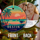Adorno De Cerámica Destin Florida Vintage Seagull Sunset Souvenirs<br><div class="desc">Destin Beach Florida Vintage Seagull Retro Palm Trees Souvenirs de los años 60. Diseño de atardecer con tu playa y mar favoritos en Florida, ideal para los amantes de los pueblos de playa de Florida, especialmente para los amantes de la playa Destin. - Añadir una foto en la parte posterior...</div>