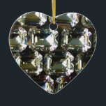 Adorno De Cerámica Diamantes, elegantes piedras preciosas<br><div class="desc">Antiguo brillo de Hollywood y diamantes elegantes de glamour, patrón de piedra gemela. ¡Una gran idea de regalo para las vacaciones de los Navidades, los cumpleaños o simplemente porque ella es maravillosa! - Dé este moderno, fabuloso, moderno, moderno, divertido, brillante y glamuroso equipaje a tu persona favorita. El texto se...</div>