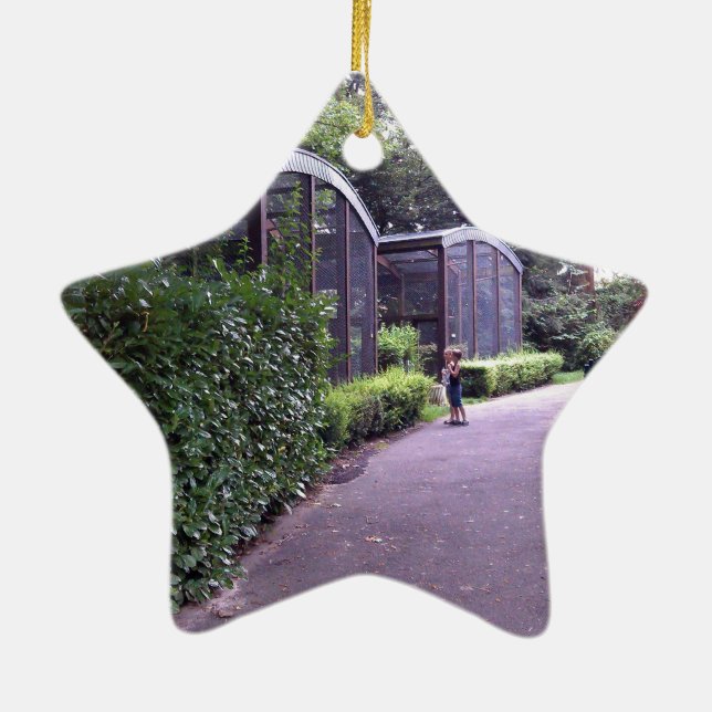 Adorno De Cerámica dos niños en parque (Atrás)