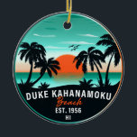 Adorno De Cerámica Duke Kahanamoku Beach Hawaii Retro Sunset Souvenir<br><div class="desc">El diseño de las palmeras retro hawaianas de la playa Duke Kahanamoku de los años 60. Diseño de atardecer con tu playa y mar Hawaii favoritos,  ideal para los amantes de la playa hawaiana,  especialmente para los amantes de la playa Duke Kahanamoku.</div>