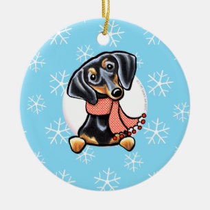 Adorno De Cerámica El Dachshund negro liso del moreno lo dejó nevar