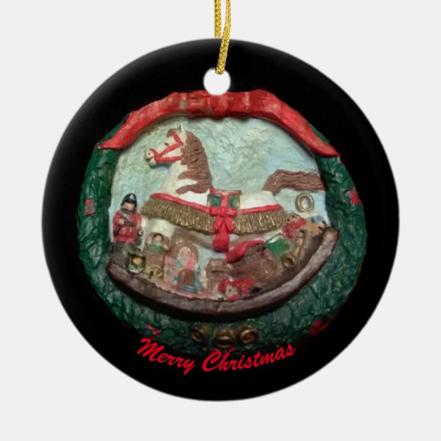 ADORNO DE CERÁMICA EL ORNAMIENTO DE ROCKINGHORSE (Frente)