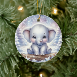 Adorno De Cerámica Elefante bebé en resplandor invernal