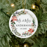 Adorno De Cerámica Elegante acuarela Floral Wreath de Nueva<br><div class="desc">Elegante acuarela Verdor de invierno Floral Wreath Monograma Boda Nochebuena recién casada incluye vegetación botánica,  flores de poinsettia,  pino y bayas de hojaldre.</div>