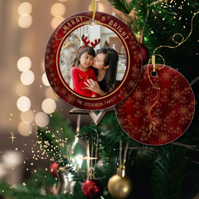 Adorno De Cerámica Elegante Merry & Bright Photo Red Gold (Elegant Merry & Bright Photo Red Gold Ceramic Ornament)