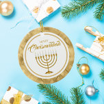 Adorno De Cerámica Elegante Oro Menorah Hanukkah Merry Chrismukkah<br><div class="desc">Elegante Oro Menorah Hanukkah Merry Chrismukkah Ornamento cerámico</div>