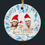 Adorno De Cerámica Elegante Personalizado del patrón invernal Navidad<br><div class="desc">Elegante patrón azul de follaje de invierno rodea tu foto de vacaciones con Feliz Navidad con letras de oro (no se usa ningún purpurina de oro).</div>