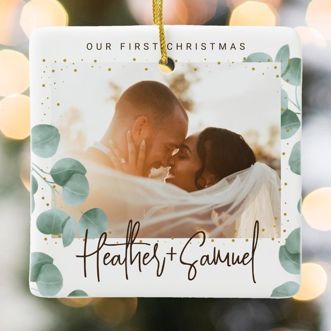 Adorno De Cerámica Elegante vegetación morada y foto casada (Subido por el creador)