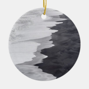 Adorno De Cerámica Escenario de playa en blanco y negro