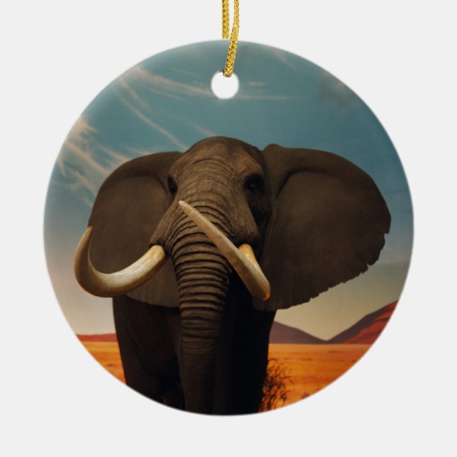 Adorno De Cerámica Estatura majestuosa (Frente)