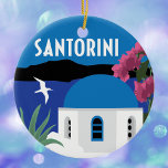 Adorno De Cerámica Estilo de viaje vintage de Santorini Grecia<br><div class="desc">Santorini,  Grecia,  un ilustracion colorido de estilo viajero vintage captura esta hermosa isla griega con una cúpula azul clásica y un edificio blanco,  una buganvillas floreciente,  un cactus y vistas al océano con las montañas. El nombre de Santorini está en la parte superior de una fuente decorativa vintage.</div>