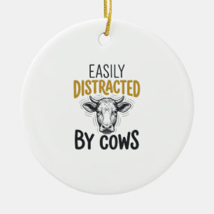 Adorno De Cerámica Fácilmente Distraído Por Vacas Camiseta Divertida