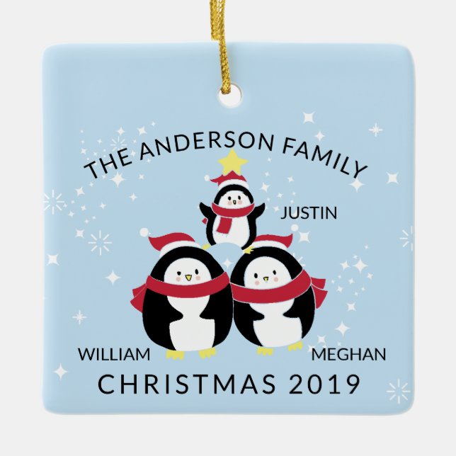 Adorno De Cerámica Familia Divertida Personalizada De 3 Navidades De  (Anverso)