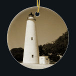 Adorno De Cerámica Faro de Ocracoke<br><div class="desc">Faro de Ocracoke</div>