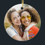 Adorno De Cerámica Feliz Día de la Amistad mejor foto de amigo<br><div class="desc">Feliz Día de la Amistad, mejor foto de amigo. Mejor amigo Keychain de siempre , amigo Keychain , Reemplaza TU NOMBRE en la plantilla de Keychain. Podría ser un gran regalo de sake para una amiga por el Día de la amistad, el cumpleaños, la Navidad o cualquier otra ocasión. También...</div>