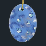 Adorno De Cerámica Feliz Hanukkah cayendo estrella y sueños<br><div class="desc">Está viendo la colección de diseño de Lee Hiller. Coleccionista,  ropa,  regalos y objetos de colección Lee Hiller Photography o colección de arte digital. Puedes ver su fotografía de la naturaleza en http://HikeOurPlanet.com/ y seguir su blog de senderismo dentro del Parque Nacional de Hot Springs.</div>