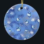 Adorno De Cerámica Feliz Hanukkah cayendo estrellas y sueños<br><div class="desc">Está viendo la colección de diseño de Lee Hiller. Coleccionista,  ropa,  regalos y objetos de colección Lee Hiller Photography o colección de arte digital. Puedes ver su fotografía de la naturaleza en http://HikeOurPlanet.com/ y seguir su blog de senderismo dentro del Parque Nacional de Hot Springs.</div>