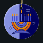 Adorno De Cerámica Feliz Hanukkah. Menorah y Dreidels<br><div class="desc">Feliz Hanukkah. Menorah y Dreidels diseñan objetos de regalo. Tarjetas y regalos coincidentes disponibles en la categoría Festividades Judías / Hanukkah de nuestra tienda.</div>