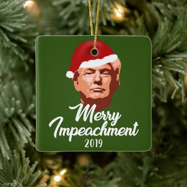 ADORNO DE CERÁMICA FELIZ IMPACTO 2019 TRUMP SANTA HAT (Árbol)