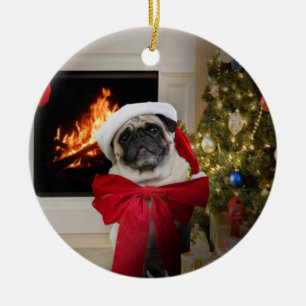 Adorno De Cerámica Feliz Navidad Pug Misha con un golpe