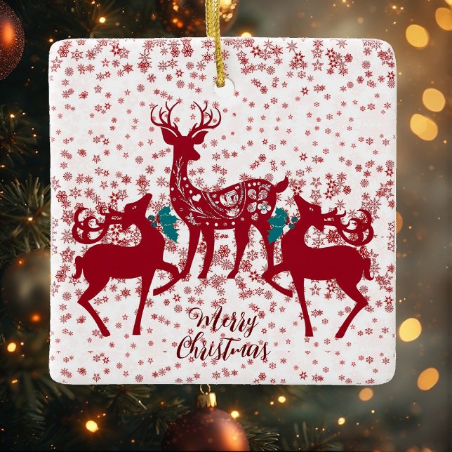 Adorno De Cerámica Feliz navidad reno nórdico Snowflakes Scandia (Merry Christmas Nordic Reindeer Snowflakes Scandia Ceramic Ornament)
