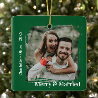 Adorno De Cerámica Feliz y casado, verde, primera Navidad