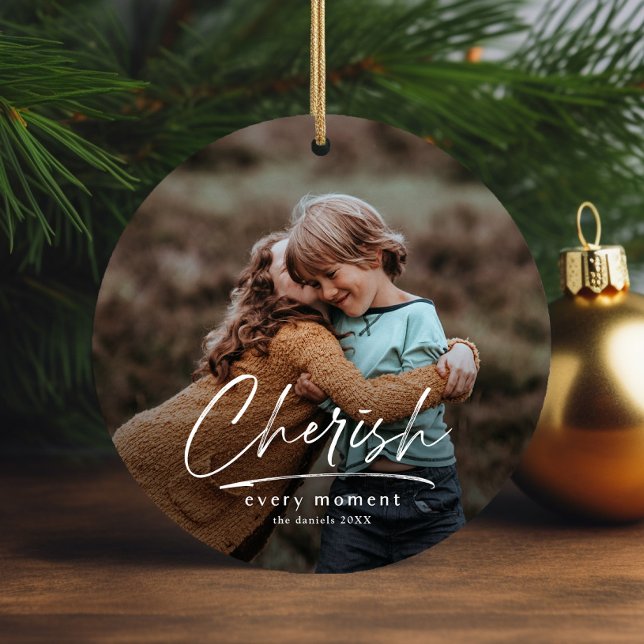 Adorno De Cerámica Festividad de Navidades fotográficos con guión sim (Simple script cherish every moment 2 photo christmas tree holiday ornament.)