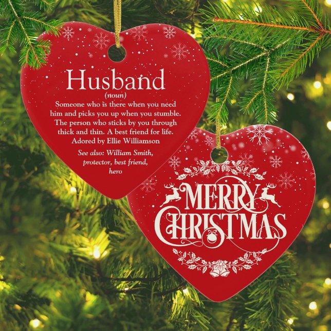 Adorno De Cerámica Festividades de Navidades de definición de marido (Husband Definition Christmas Holidays Ceramic Ornament)